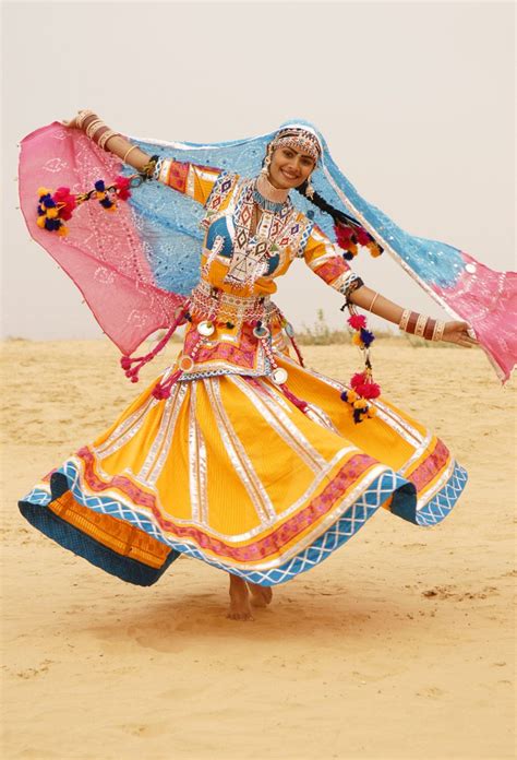 Pin by Mansour Zeidan on belly dance | Indian dance, Dance of india, Folk dance