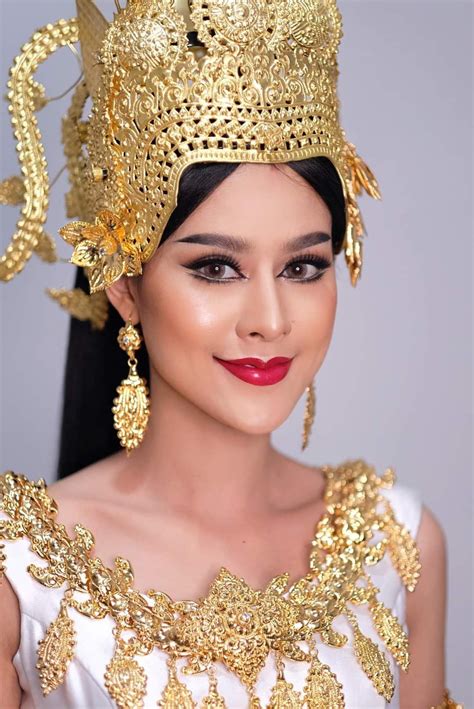 🇰🇭 Beautiful Khmer Apsara 🇰🇭 Apsara costume# Apsara Angkor# | Cambodian ...