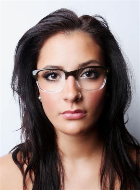 Those glasses | Eyeglasses frames for women, Horn rimmed glasses ...