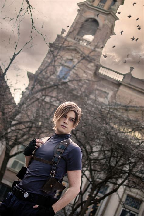 Leon Kennedy Cosplay - Resident Evil 4 by NipahCos on DeviantArt