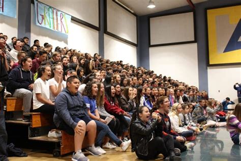 Castaic Middle School re-named a ‘School to Watch’