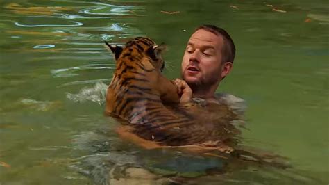 Tiger Cubs Swimming For The First Time | Tigers About The House | BBC Earth - YouTube