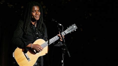 Tracy Chapman makes history at 2023 CMA Awards with song of the year win for 'Fast Car' - Good ...