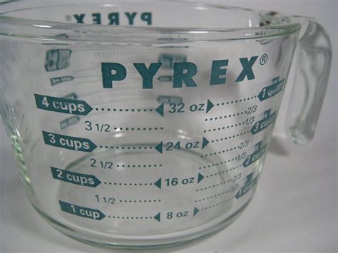 Pyrex Measuring Cups Green Lettering Set of Three Vintage | Etsy