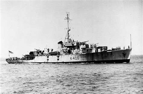 1946-1947. River Class frigate HMAS BARWON during her brie… | Flickr