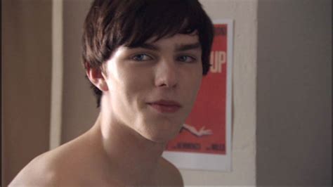 Skins 1x01 - Nicholas Hoult Image (13237090) - Fanpop