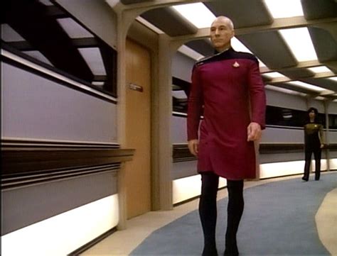 Patrick Stewart - Jean-Luc Picard in full dress uniform | Everyday ...