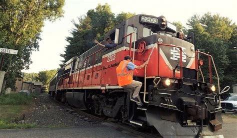 Naugatuck Railroad Archives - The Trackside Photographer