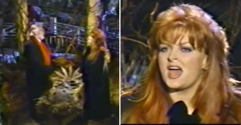 'Mary Did You Know' Duet from Kenny Rogers and Wynonna Judd - Video