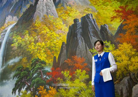 ERIC LAFFORGUE PHOTOGRAPHY - North Korean waitress in front of nature ...