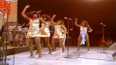 Tina Turner - Proud Mary - YouTube