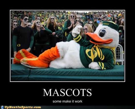 Mascot Monday: The Oregon Duck | KC College Gameday