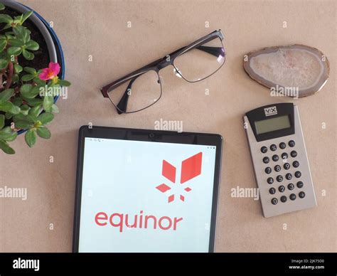 Equinor logo hi-res stock photography and images - Alamy