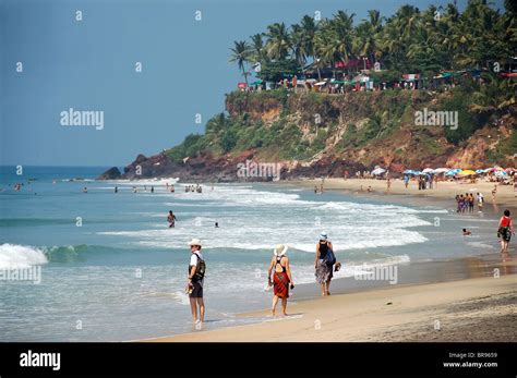 Varkala beach and cliff Stock Photo - Alamy