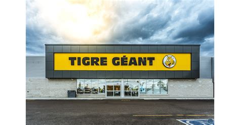 Giant Tiger Roars into Montreal, QC