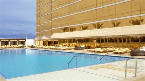 Cool Pools: Trump International Hotel and Tower Las Vegas | Five Star ...