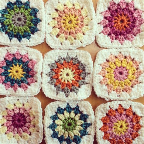 35 Free Crochet Afghan Square Patterns