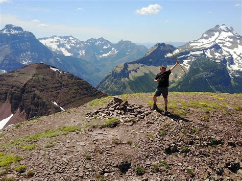 Best Trails in Waterton Lakes National Park Of Canada - Alberta, Canada ...