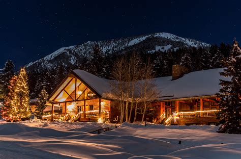 Cosy Winter Cabin