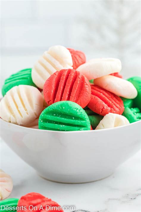 Easy Christmas Mints - Christmas Peppermint Patties