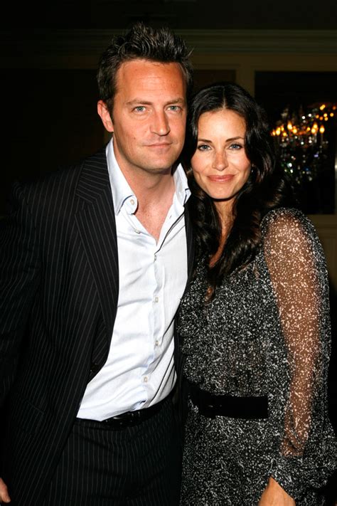 Friends With Benefits? Matthew Perry & Courteney Cox Are 'Hooking Up ...