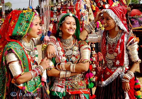 rajasthani dress - TOURIST PLACES IN RAJASTHAN