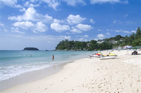 Kata beach in Phuket, Thailand - Suma - Explore Asia