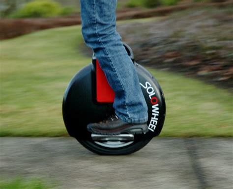 Solowheel Gyro-stabilized Electric Unicycle :: Gadgetify.com