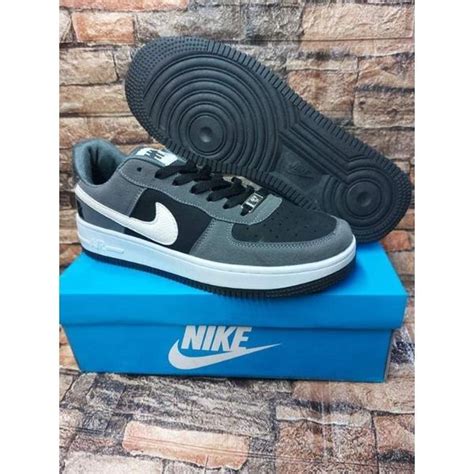 NIKE STEEL TOE SAFETY SHOES UNDFTD | Lazada PH