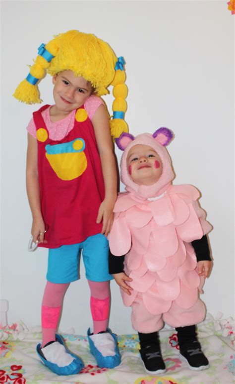 Mother Goose Club Halloween Costumes | Nursery rhyme costume, Halloween costumes, Goose costume