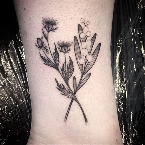 251 Likes, 4 Comments - Rosie Roo (@rosieroo_tattoo) on Instagram: “Scottish thistle and wattle ...