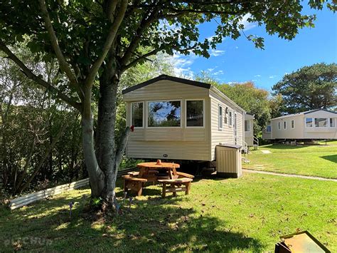 Caravan Holiday Parks in Newquay, Cornwall 2023 from £47/nt - Pitchup