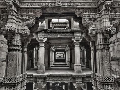 Adalaj Stepwell in Gujarat, India · Free Stock Photo