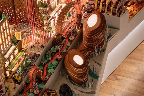 Top Architects Design Incredible Gingerbread City at the V&A - Galerie