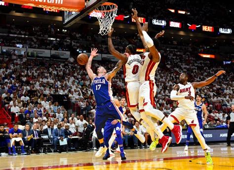 76ers Top Heat to Take a 3-1 Series Lead - The New York Times