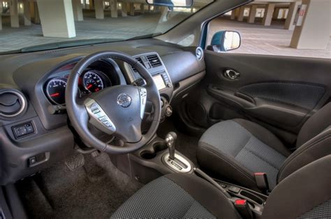 2016 Nissan Versa Note Pictures - 21 Photos | Edmunds