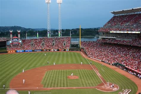 Cincinnati Reds Stadium | Cincinnati reds, Cincinnati, Stadium