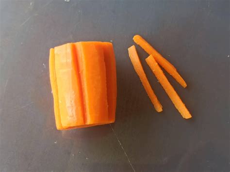 Carrot - Essential Cutting Skills : 11 Steps (with Pictures ...