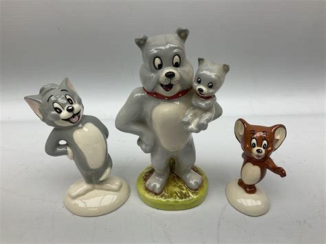 Collection of Beswick figures to include Beatrix Potter Squirrel Nutkin, Jemima Puddleduck ...