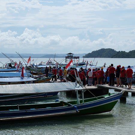 Sari Ringgung Beach (Bandar Lampung) - What to Know Before You Go