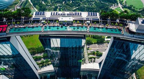 Singapore to Extend Marina Bay Sands, Resorts World Sentosa Closures