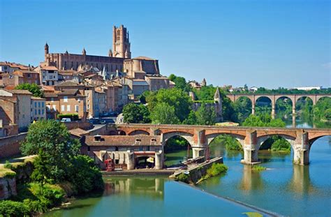 11 Top Tourist Attractions in Toulouse & Easy Day Trips | PlanetWare