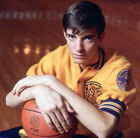 Maravich scoring record deservedly stands – Crescent City Sports