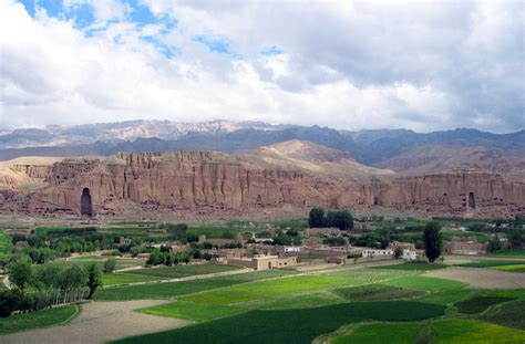 Buddha Statues - Visit Bamyan