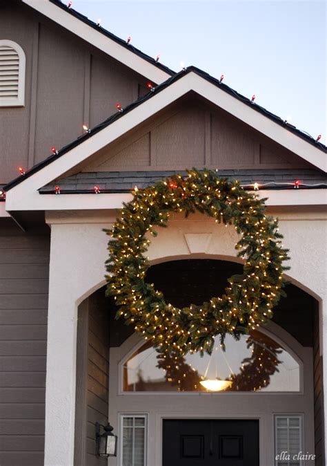 How to Hang a Giant Outdoor Christmas Wreath - Ella Claire