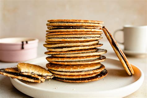 Dutch Stroopwafels (Syrup Waffles) Recipe