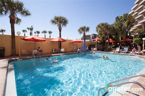 La Quinta Inn & Suites by Wyndham Cocoa Beach Oceanfront Review: What ...