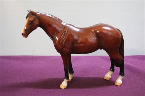 Beswick Race Horse Figure | XXXX Antique Complex