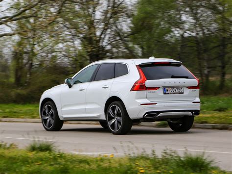 Foto Volvo-XC60-D4-AWD-Geartronic-R-Design-Testbericht-011.jpg vom ...