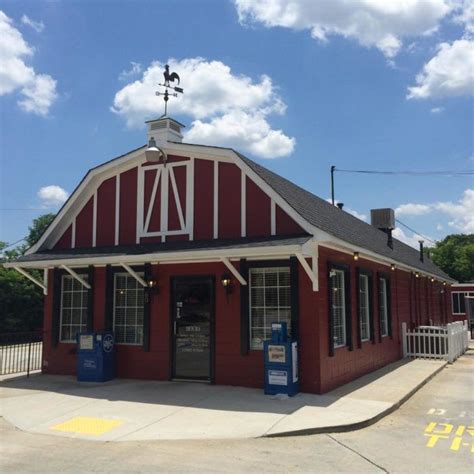 These 10 Charming Barn Restaurants In Georgia Will Whisk You Away To ...